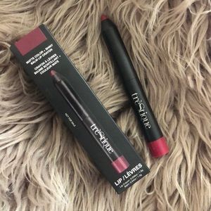 TrèStique Matte color and shiny balm lip crayon